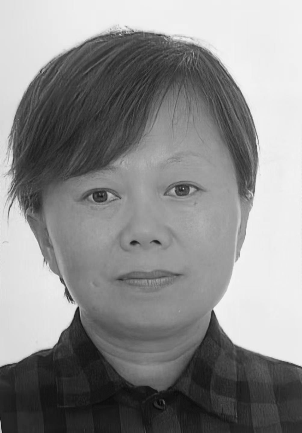 李莹