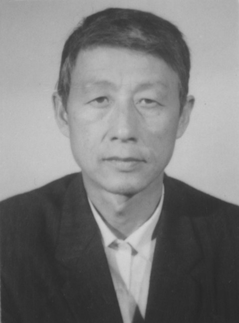 范伟源