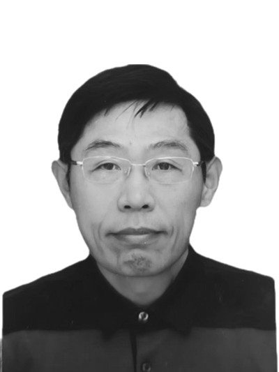 覃民威