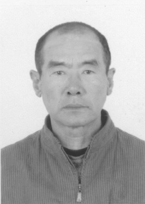 崔论吉