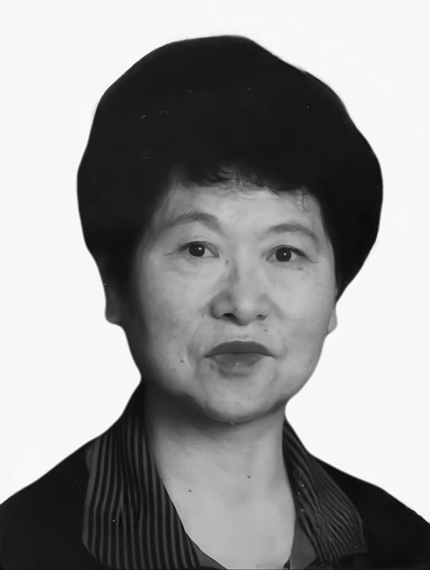 王新华