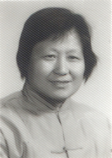 邹泽英