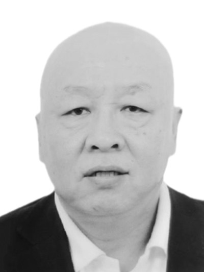 张锦德
