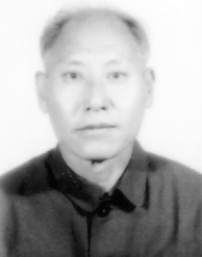 董福铭