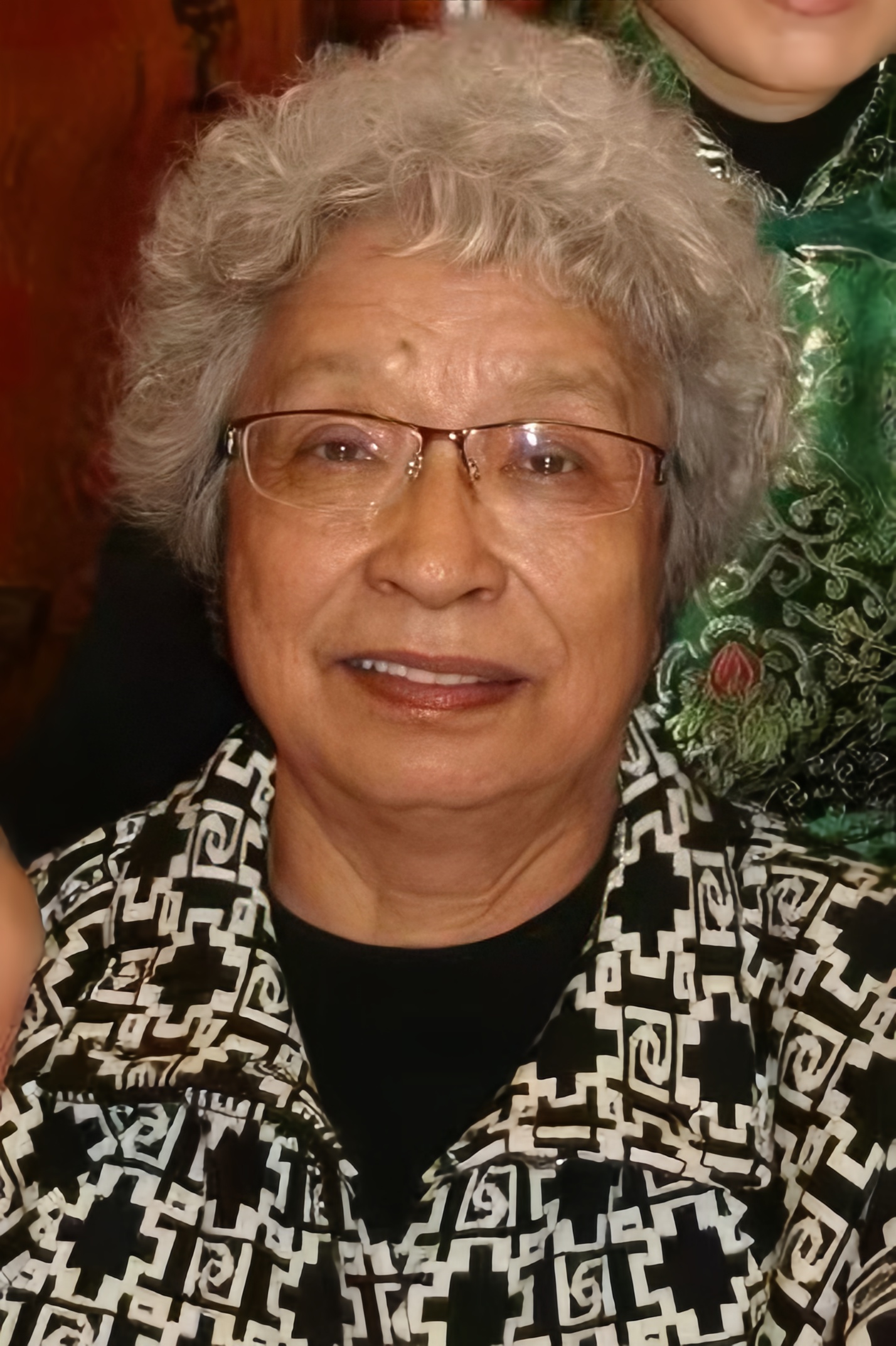 李秀英