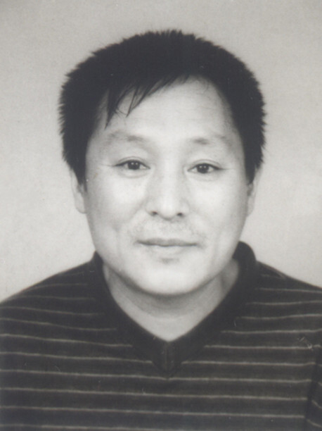 王新玉