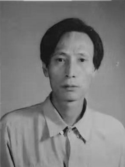 邹文华